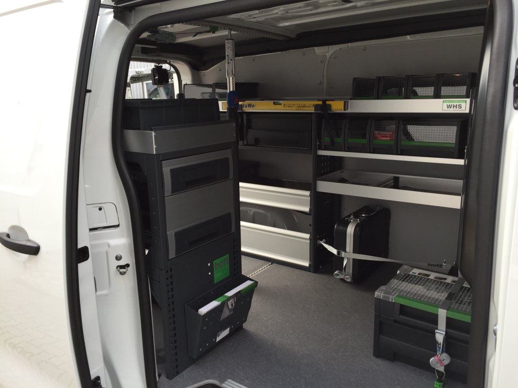 Jumpy-Schiebetuer-Nufam